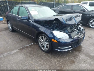 MERCEDES-BENZ MERCEDES-BENZ C 300 LUXURY 4MATIC