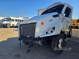 FREIGHTLINER CASCADIA 116