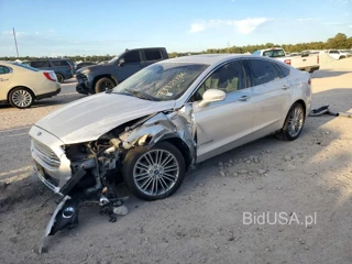 FORD FUSION SE HYBRID