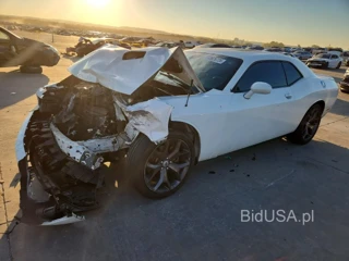 DODGE CHALLENGER SXT PLUS