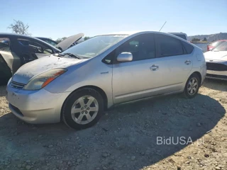 TOYOTA PRIUS BASE
