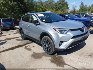 TOYOTA TOYOTA RAV4 SE