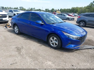 HYUNDAI HYUNDAI ELANTRA SE