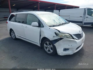 TOYOTA TOYOTA SIENNA LE V6 8 PASSENGER