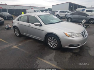 CHRYSLER CHRYSLER 200 TOURING