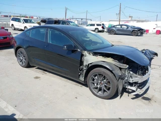 TESLA TESLA MODEL 3 LONG RANGE DUAL MOTOR ALL-WHEEL DRIVE