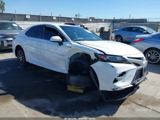 TOYOTA TOYOTA CAMRY SE HYBRID