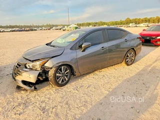 NISSAN VERSA SV