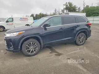TOYOTA HIGHLANDER XLE