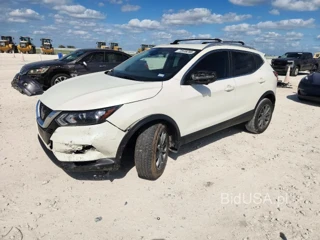 NISSAN ROGUE SPORT SL