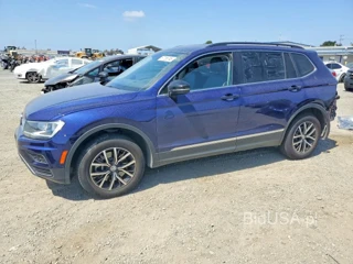 VOLKSWAGEN TIGUAN SE