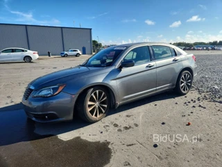 CHRYSLER 200 TOURING