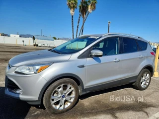 FORD ESCAPE TITANIUM