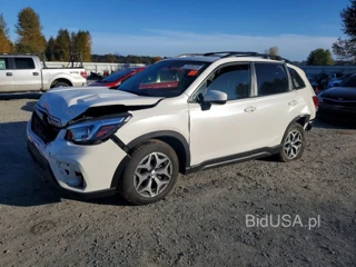 SUBARU FORESTER PREMIUM