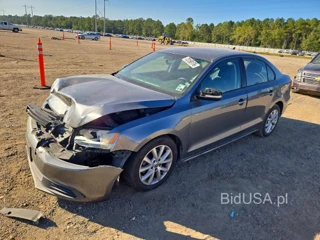 VOLKSWAGEN JETTA SE