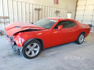 DODGE CHALLENGER SXT