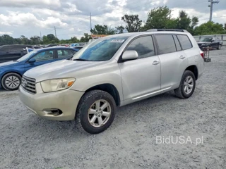 TOYOTA HIGHLANDER BASE