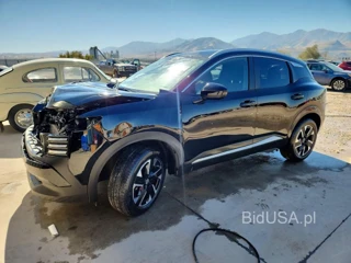 NISSAN KICKS SV