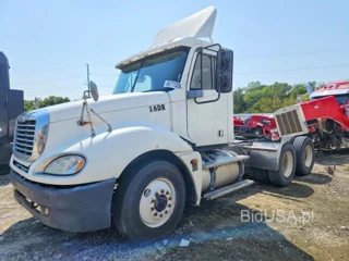 FREIGHTLINER COLUMBIA 1