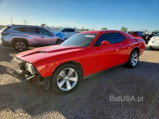 DODGE CHALLENGER SXT