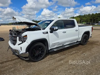 GMC SIERRA C1500 SLT
