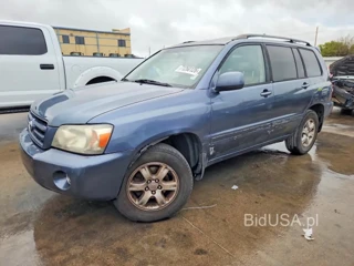 TOYOTA HIGHLANDER SPORT