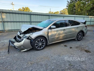 TOYOTA AVALON XLE