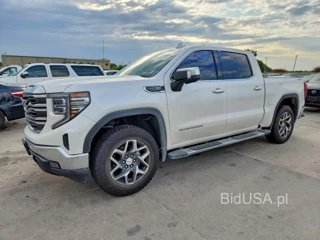 GMC SIERRA K1500 SLT