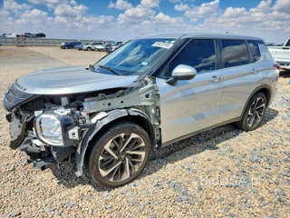 MITSUBISHI OUTLANDER SE
