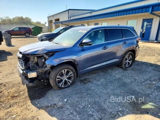 TOYOTA HIGHLANDER XLE