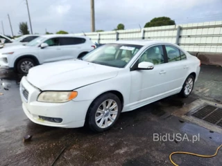 VOLVO S80 3.2