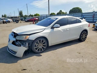 VOLVO S60 PREMIER