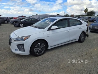 HYUNDAI IONIQ SE