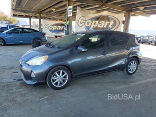TOYOTA PRIUS C THREE