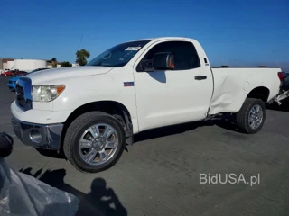 TOYOTA TUNDA