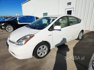 TOYOTA PRIUS BASE