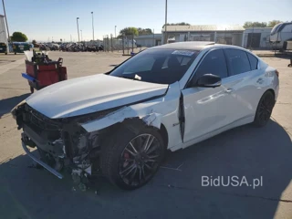 INFINITI Q50 RED SPORT 400