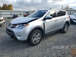 TOYOTA RAV4 XLE