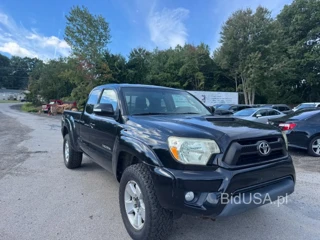 TOYOTA TACOMA V6