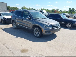 VOLKSWAGEN VOLKSWAGEN TIGUAN SE