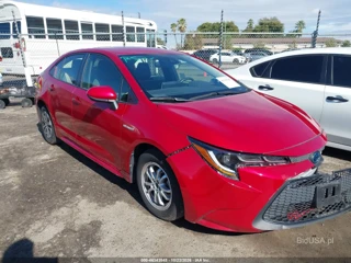 TOYOTA TOYOTA COROLLA HYBRID LE