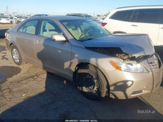 TOYOTA TOYOTA CAMRY LE