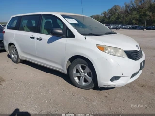 TOYOTA TOYOTA SIENNA BASE V6 7 PASSENGER