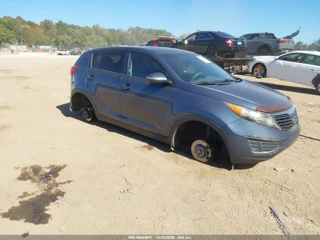 KIA KIA SPORTAGE LX