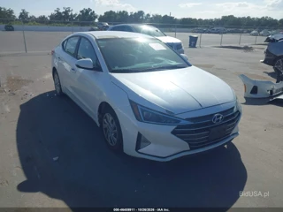 HYUNDAI HYUNDAI ELANTRA SE