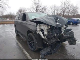 CHEVROLET CHEVROLET SUBURBAN 4WD LT