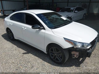 KIA KIA FORTE GT-LINE