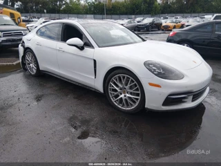 PORSCHE PORSCHE PANAMERA 4