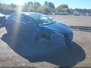 TESLA TESLA MODEL 3 LONG RANGE DUAL MOTOR ALL-WHEEL DRIVE