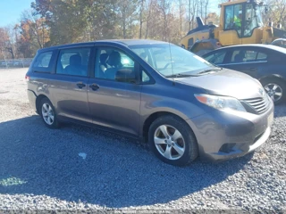 TOYOTA TOYOTA SIENNA BASE V6